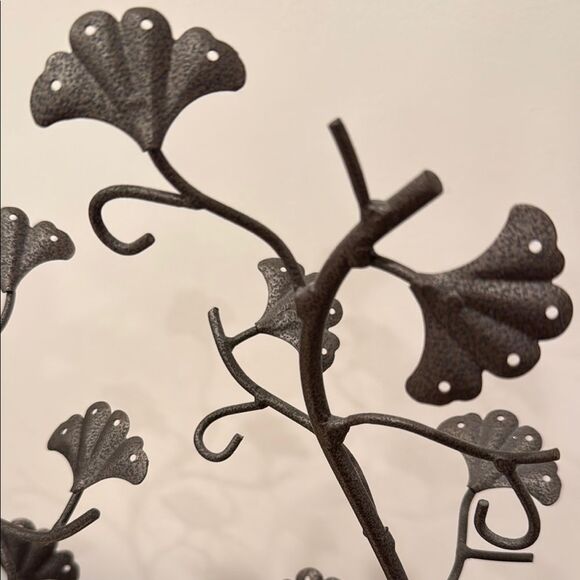 Decorative Metal Tree with Bird - Picture 3 of 4